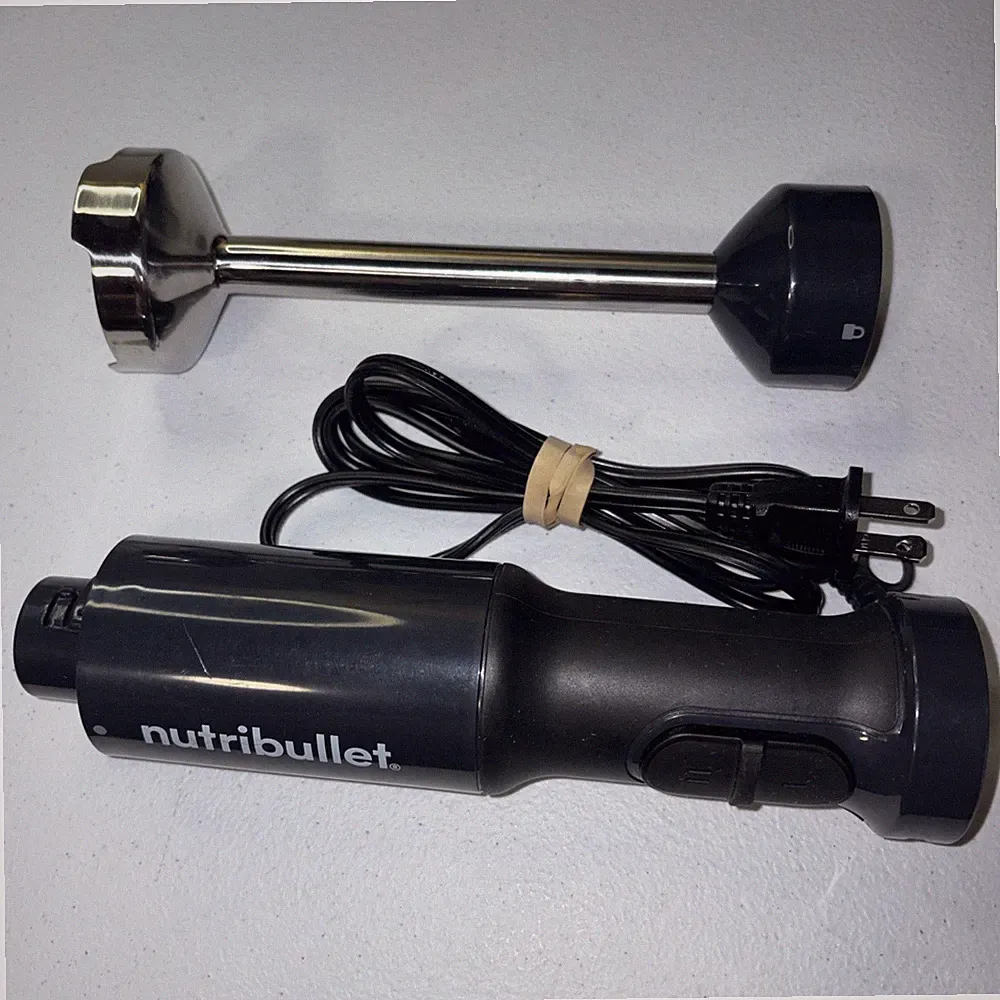 NutriBullet Immersion Handheld Blender Motor NBI-100 W/ Attachment Tested