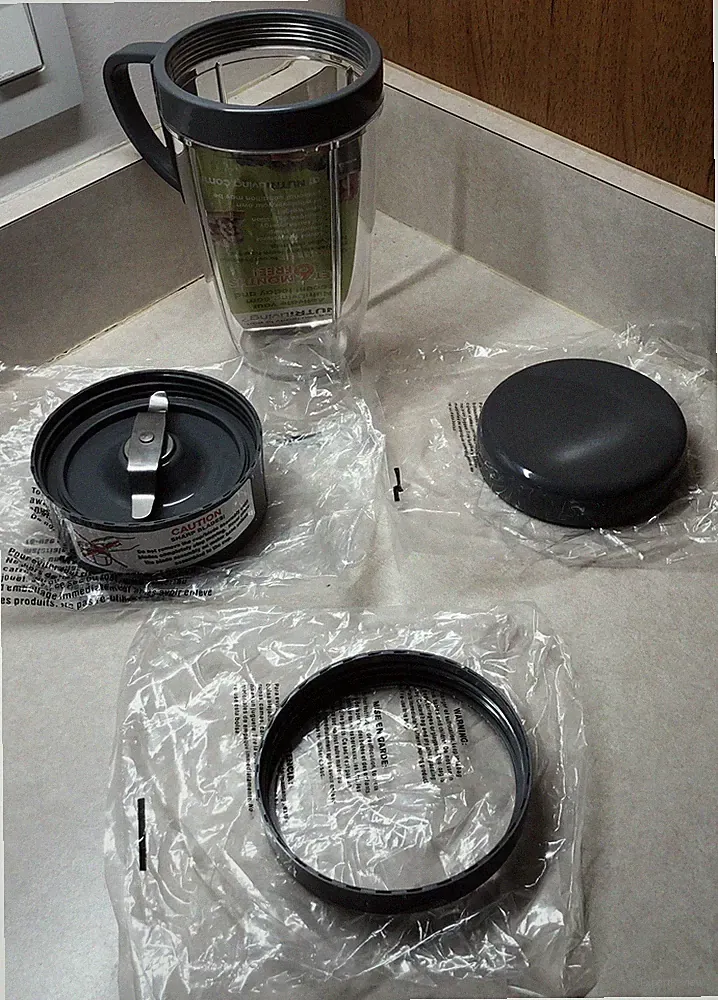 NutriBullet Parts Cup Handle Lid Extractor Blade Lot New 5 Items