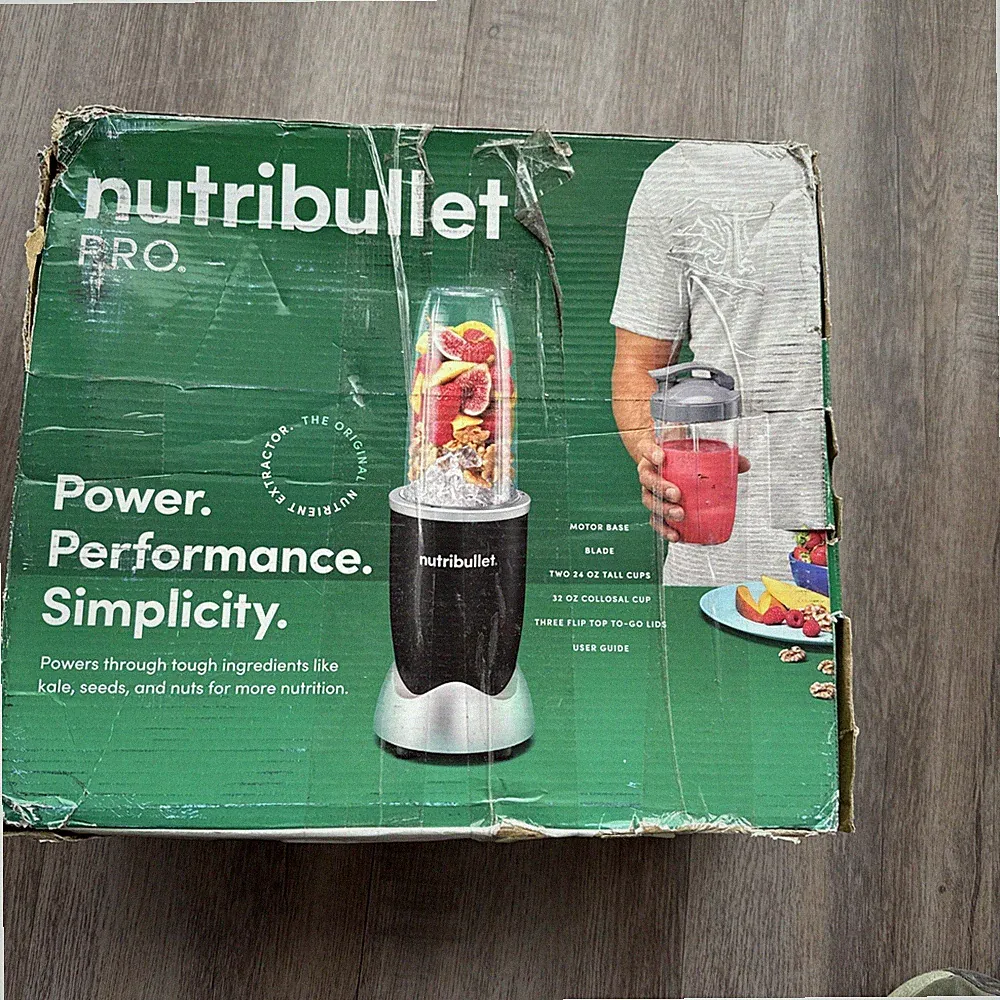 NutriBullet Pro 900W Single-Serve Blender Bundle — Black Stainless — DAMAGED BOX