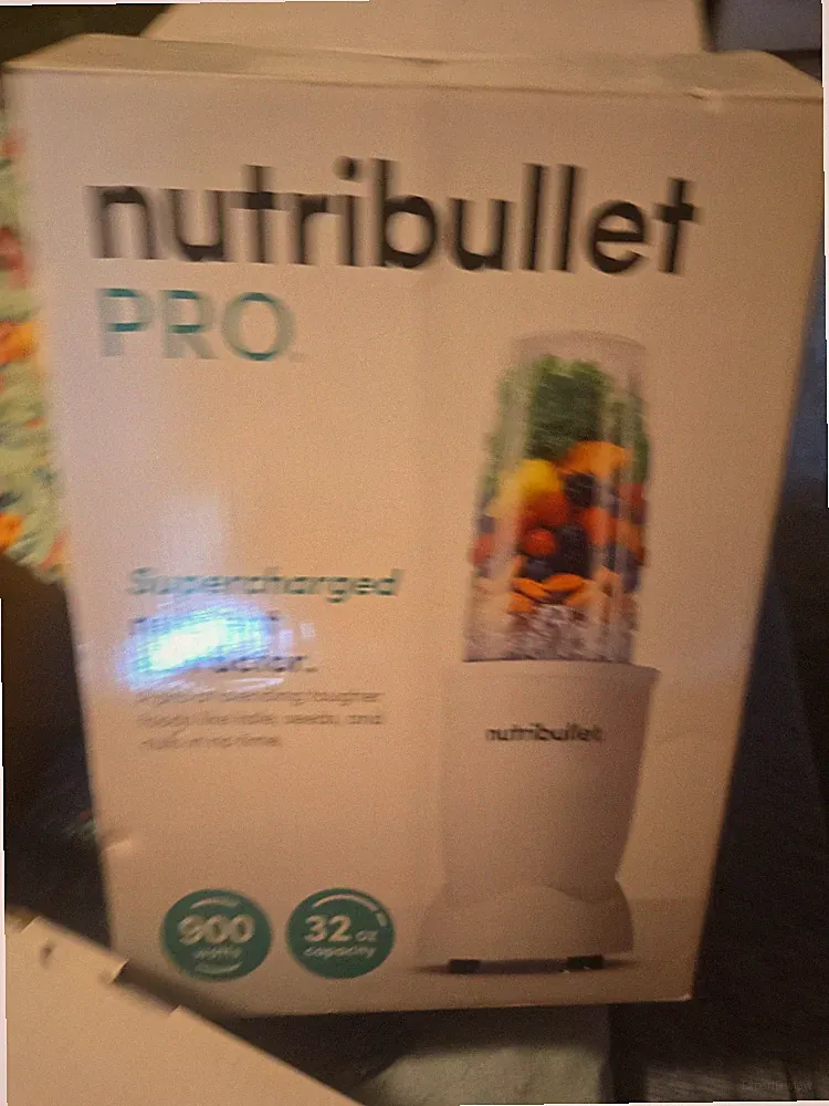 Nutribullet PRO Matte All White, 9-Piece