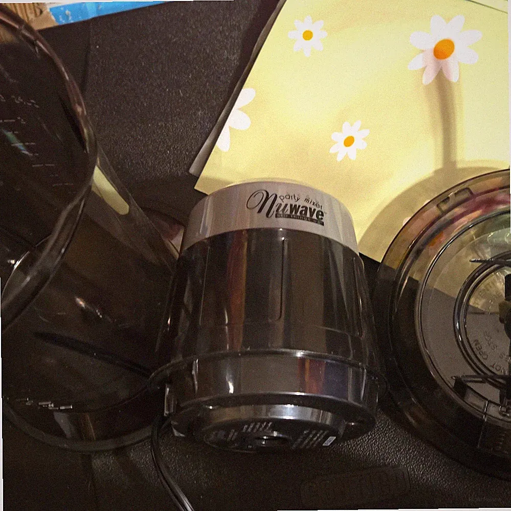 NuWave Party Mixer Mini Food Processor Chopper 2 Cup Black/Silver