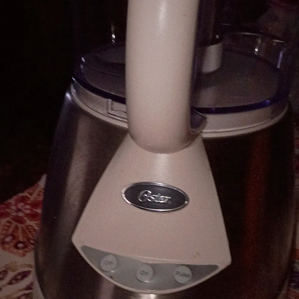 Oster 10 Cup Food Processor 500W Pulse Control 2 Speed Silver/White