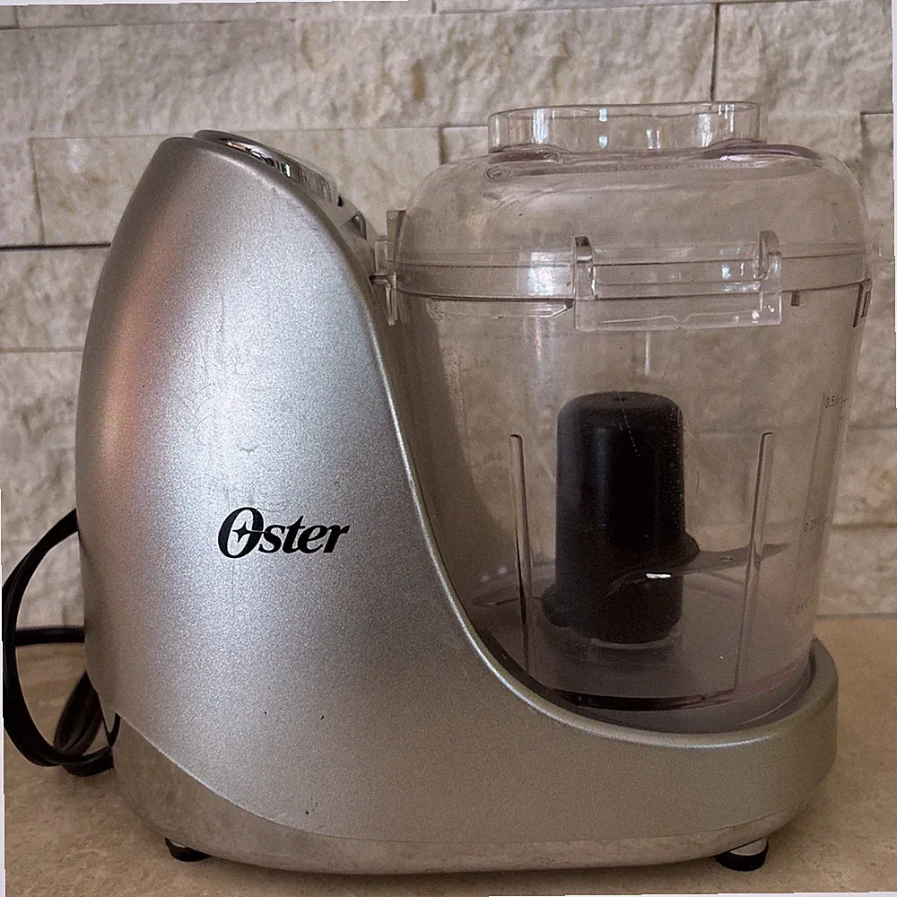 Oster 3 Cup Chopper Food Processor Electric Compact Kitchen Gadget FPSTMC3321