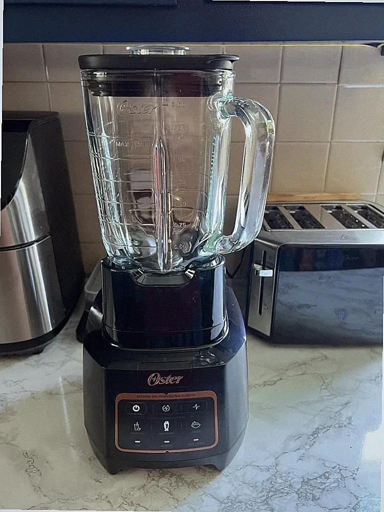Oster Extreme Mix Blender 64oz Glass Jar 1600W w/24oz Cup