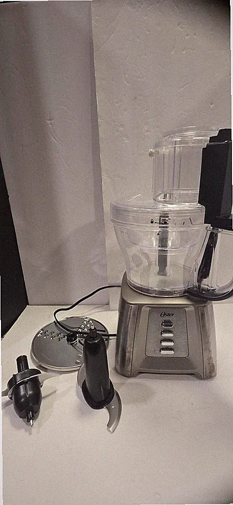 Oster Food Processor 3 Speed Pulse Chop Shred Stainless Blades Silver Electric