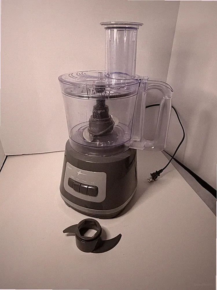 OSTER FOOD PROCESSOR Nice Working Condition