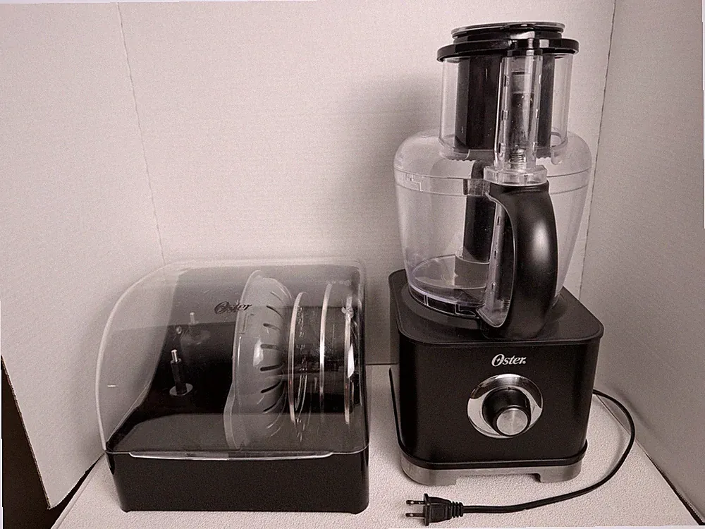 OSTER FPSTFP4255 Black 11-Cup 500-Watt Food Processor with Accessories