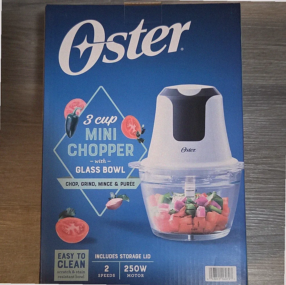 Oster Three Cup Mini Chopper With Glass Bowl Top Grind Mints And Puree New