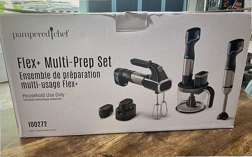 Pampered Chef Flex+ Multi-Prep Handheld Blender w Whisk & Chopper Blend Chop