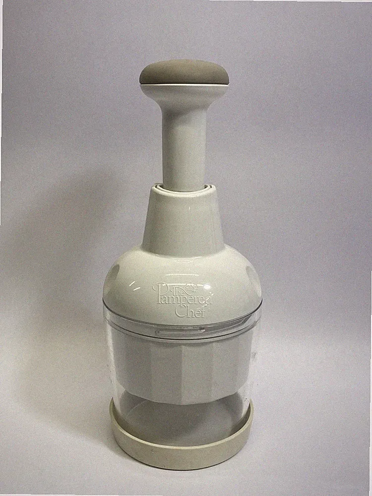 Pampered Chef Manual Food Chopper Processor Slicer - White Preowned