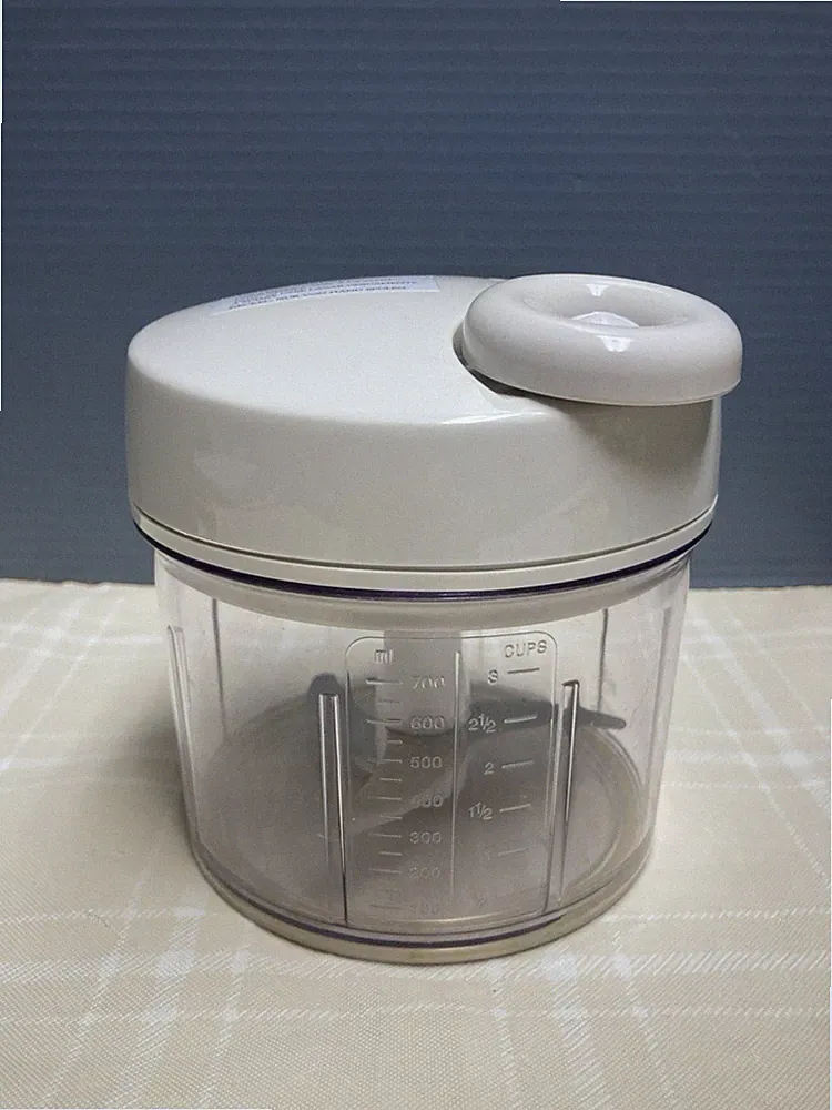 Pampered Chef Manual Food Processor Chopper 3cup #2581