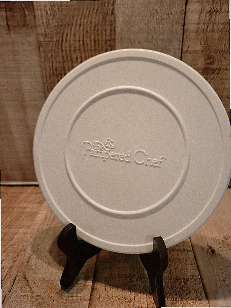 Pampered chef manual food processor Storage Lid 2588 White 5 3/8" Replacement