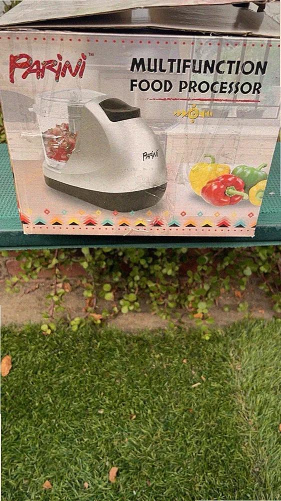 Parini Multi-Function Food Processor/Chopper New Chops Dices Shreds