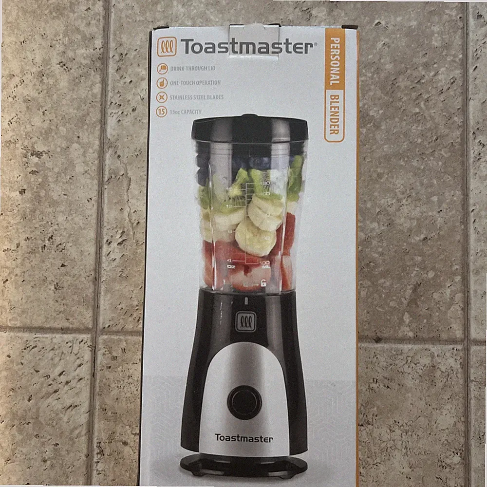 Personal Blender Toastmaster TM-3MBL Drink Through Lid New Original Box Smoothie