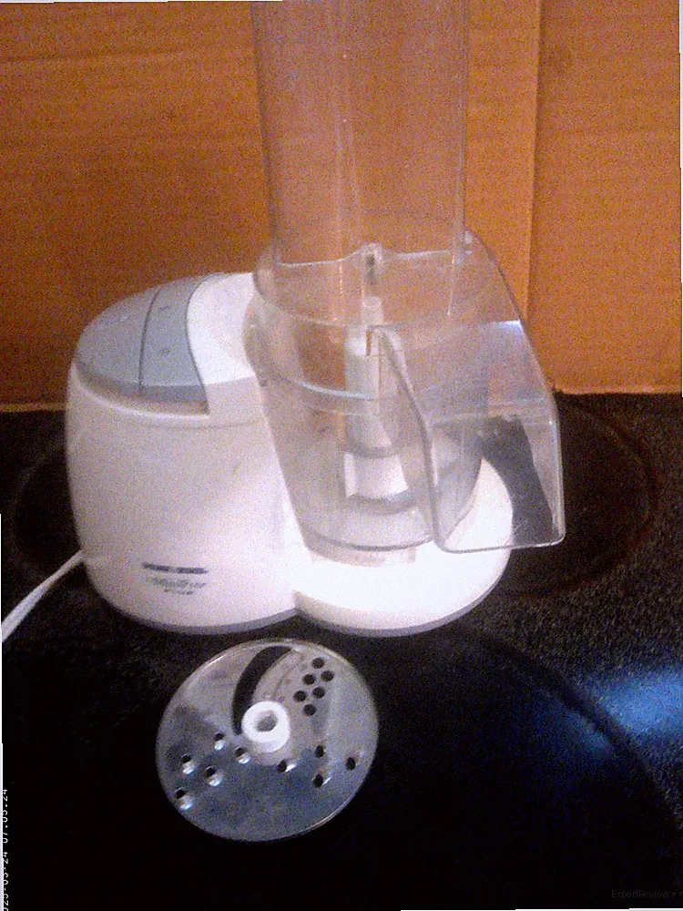 PRE-OWNED "BLACK AND DECKER MINI-PRO PLUS" FOOD PROCESSOR SHREDDER MFP200 WORKS