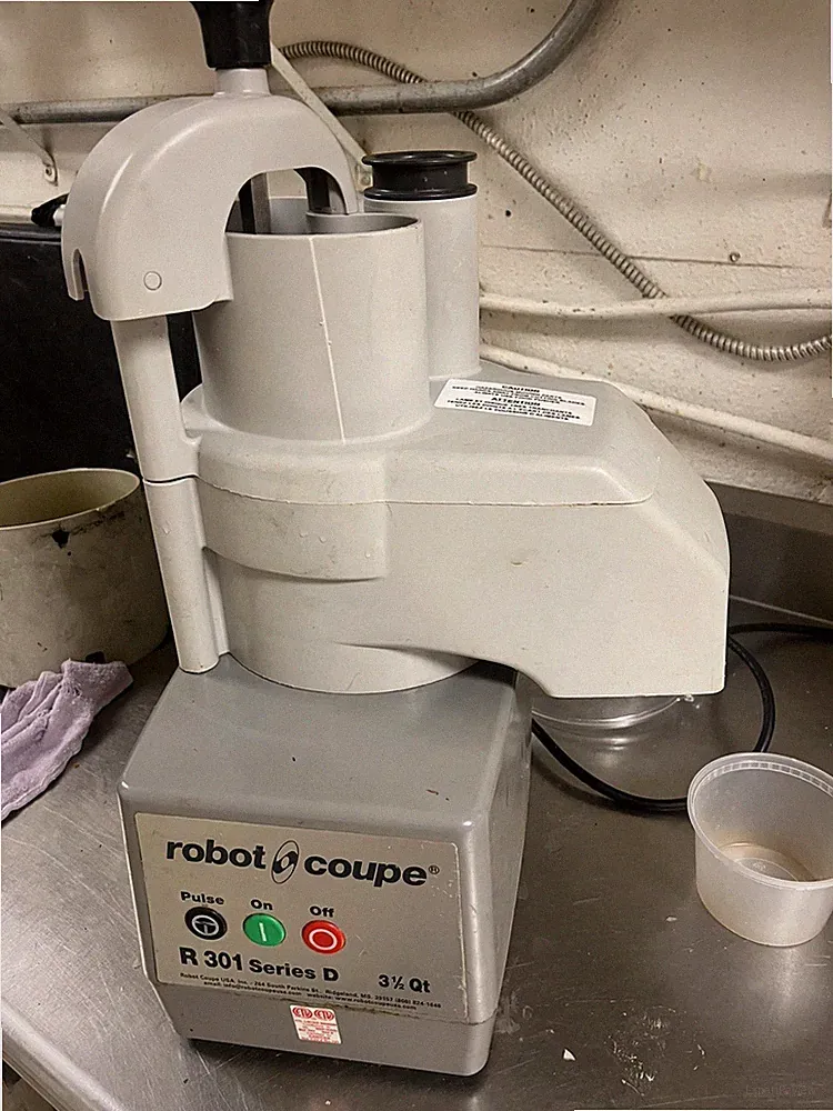 Robot Coupe R 301 Ultra Series D Commercial Food Processor 3.5 Qt