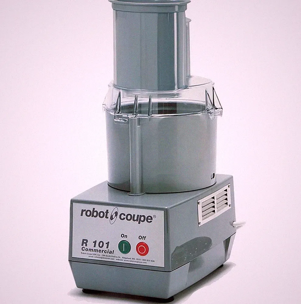 Robot Coupe R101 P 1. 120V Combo Electric Food Processor - with disks.