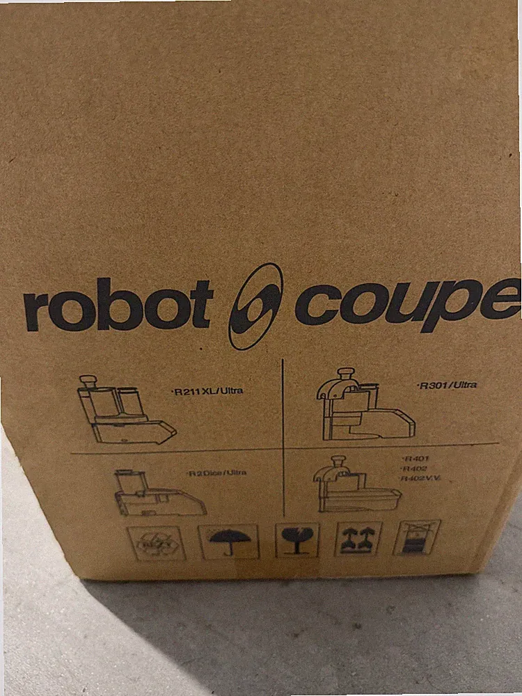 Robot Coupe R101B Commercial Batch Bowl Food Processor 2.5L Capacity