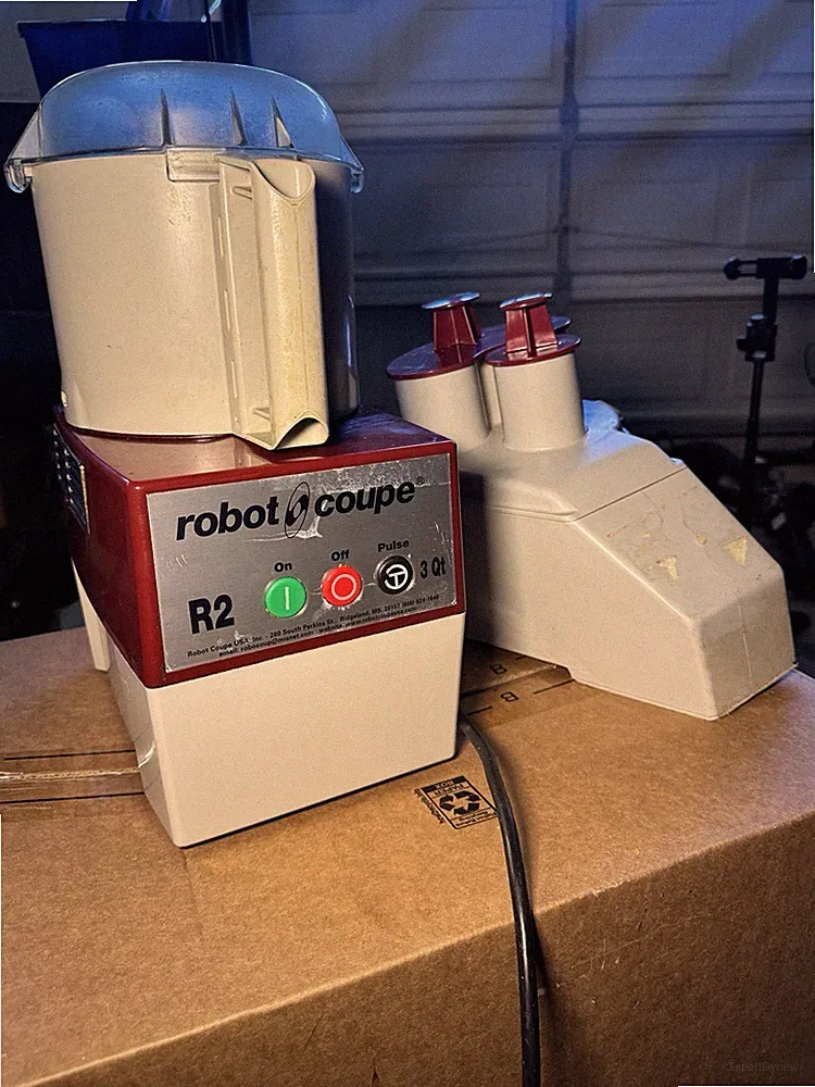 Robot Coupe R2 N 3Qt Food Processor With Continuous Feed Attachment Works