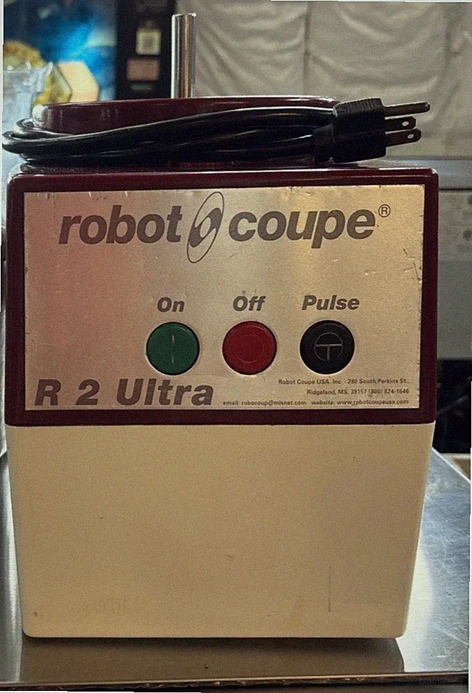 Robot Coupe R2 Ultra Food Processor only as shown in picture
