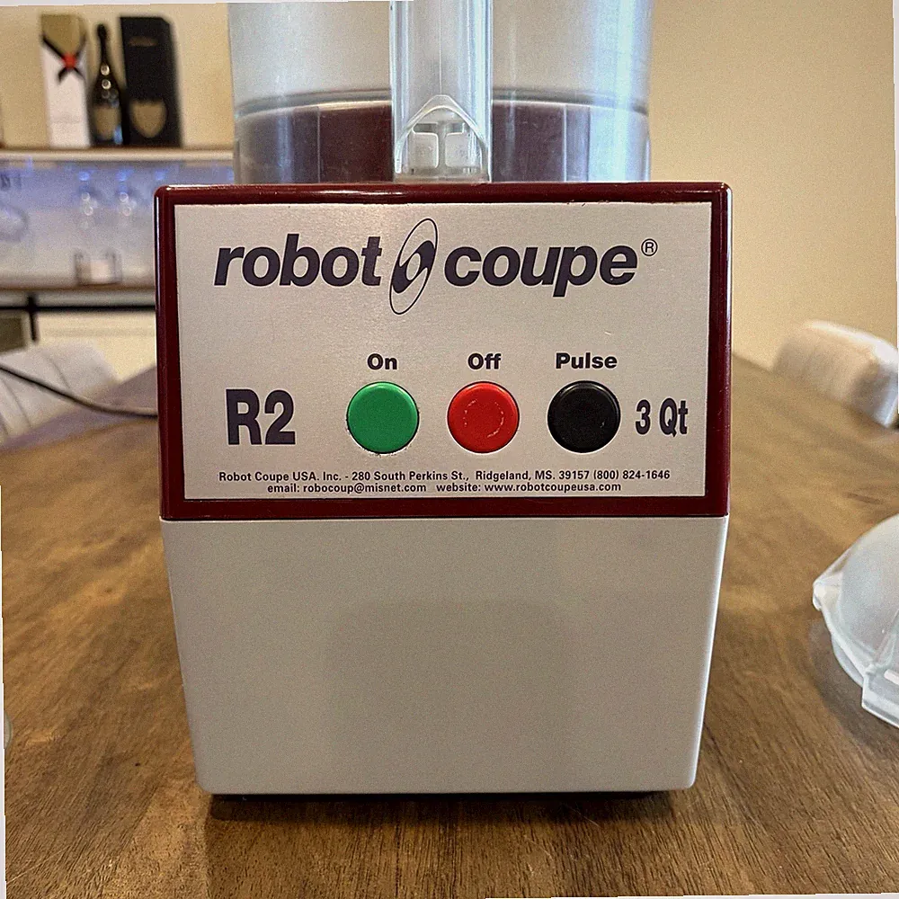 Robot Coupe R2N Food Processor with 3 Qt. Clear Bowl / Blade