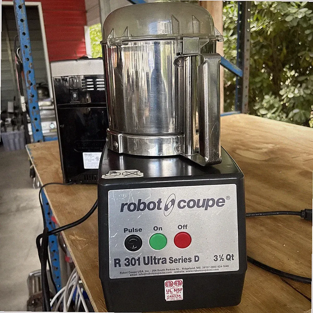 Robot Coupe R301 Ultra Combination Food Processor w/3.5 Quart Bowl T0685