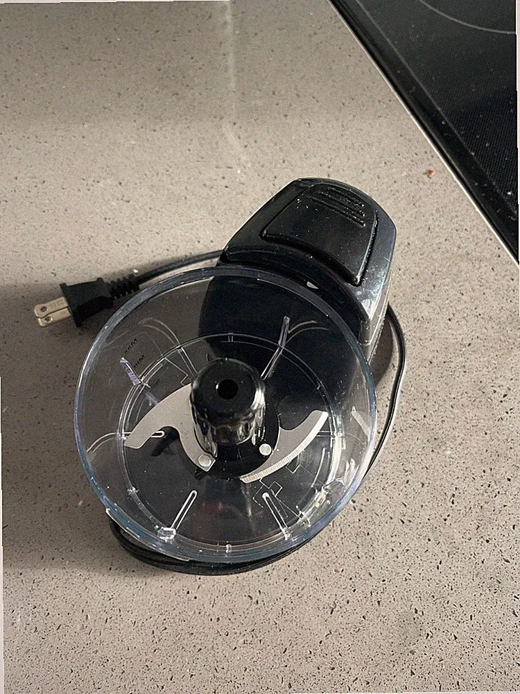 Small Food Processor Black Very Useful Used in Excellent Condition