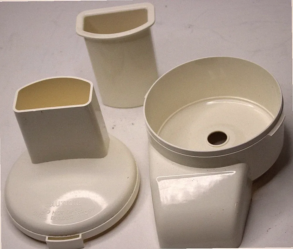 Sunbeam 14081 Food Processor Oskar Replacement Parts Pusher Lid Bowl Beige 6"