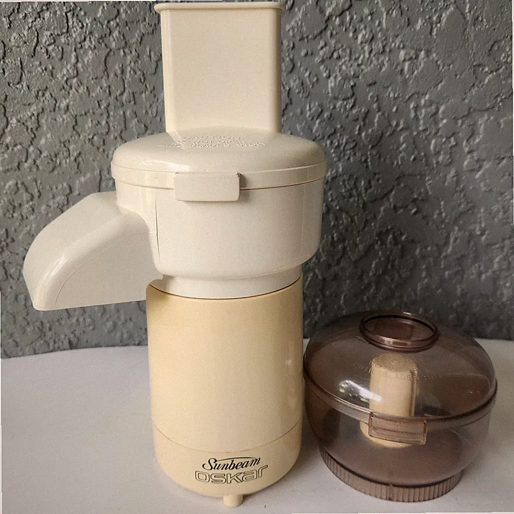 Sunbeam Oskar Food Processor Model 14081 Vintage Cream 500W Made in France