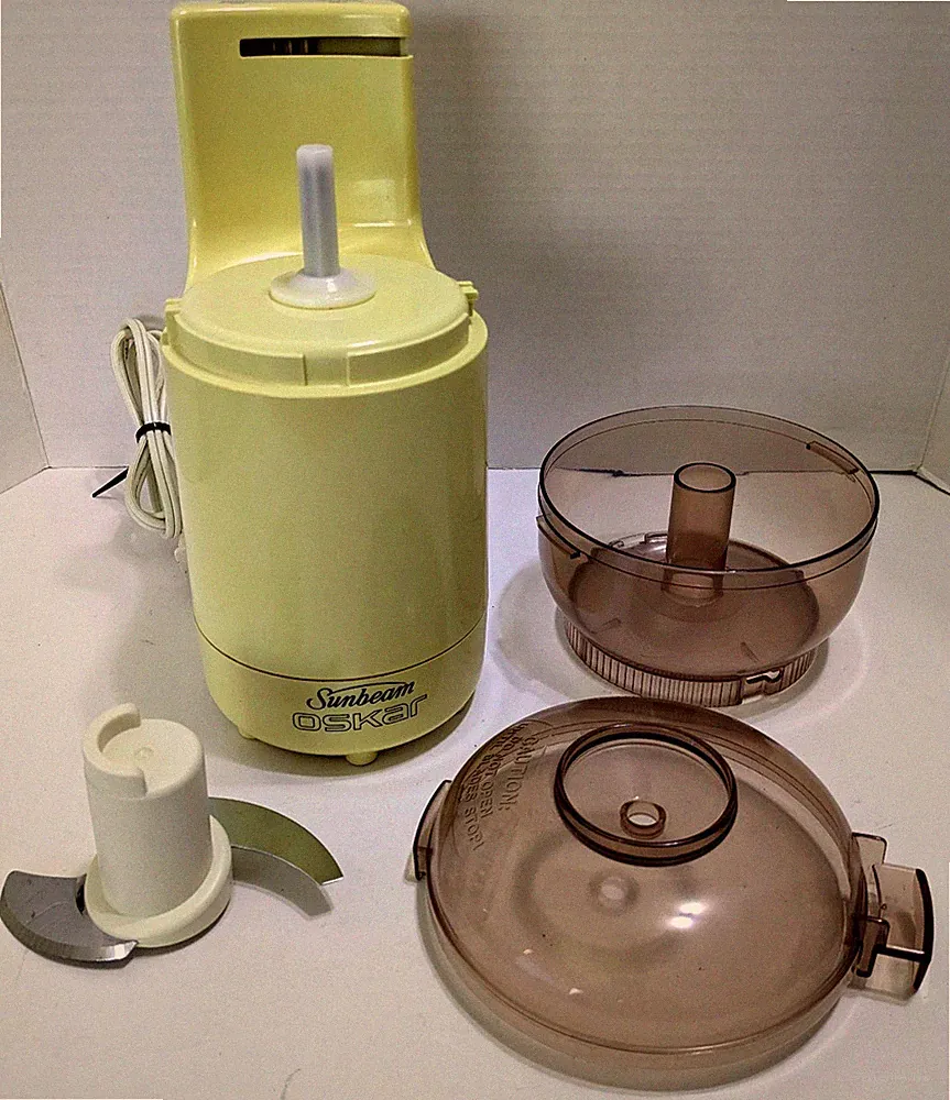 Sunbeam Oskar Model 14181 Food Processor with Blade Gold/Coppertone Tested