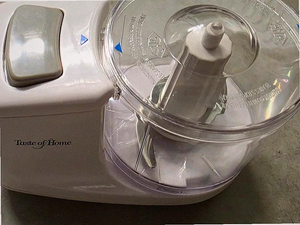 Taste of Home Mini Food Processor 1.5 Cup Electric Safety Lock White/Clear