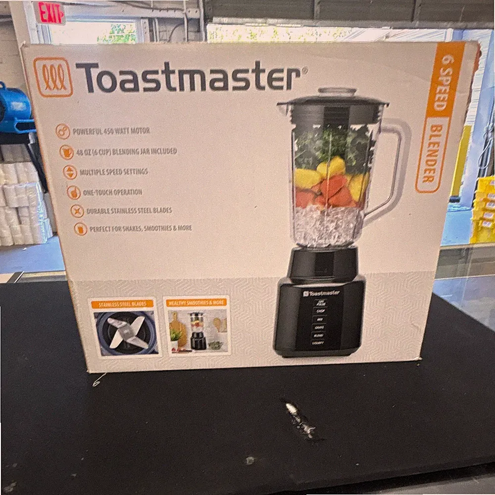 Toastmaster 6-Speed 450W Electric Blender 48 oz Black/Clear Plastic Jar Lid