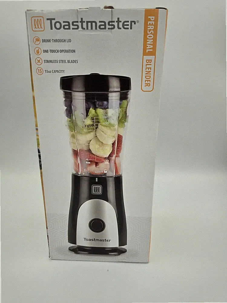 Toastmaster Blender 15 Oz. Personal Blender. NIB.