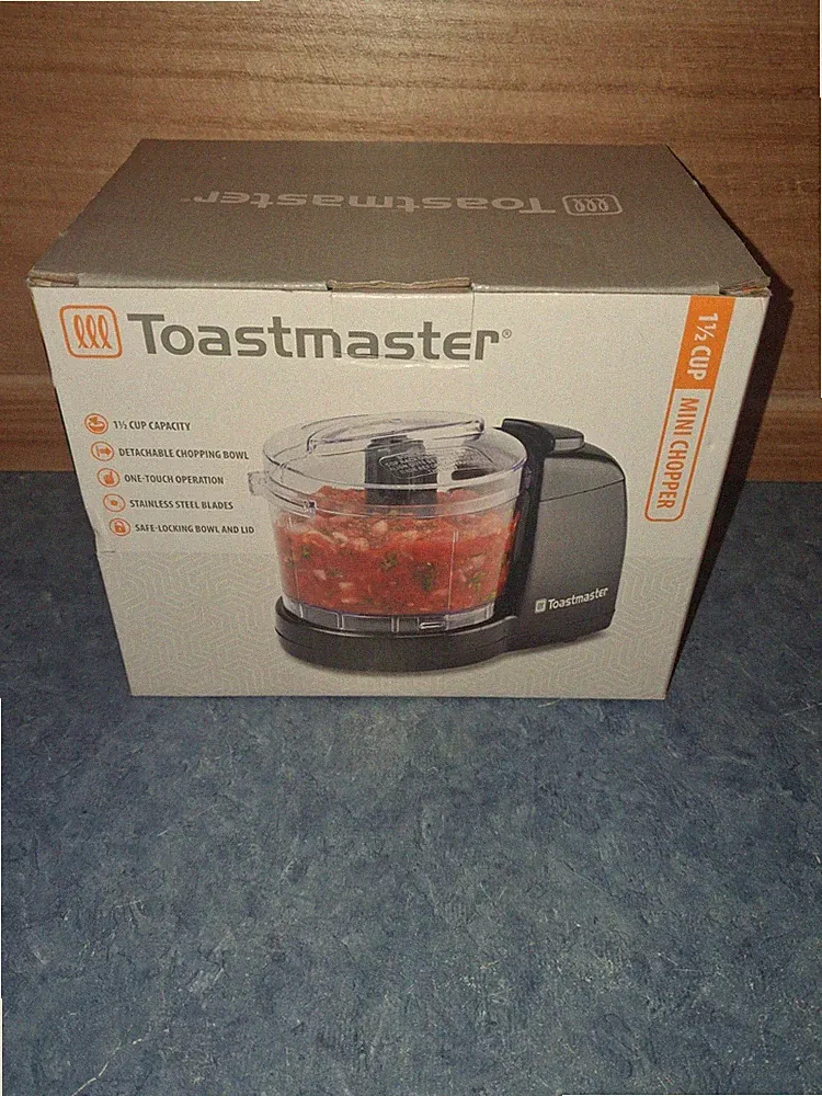 Toastmaster Mini Food Chopper 1.5 Cup Capacity New/Factory Wrapped-TM-67MCKL