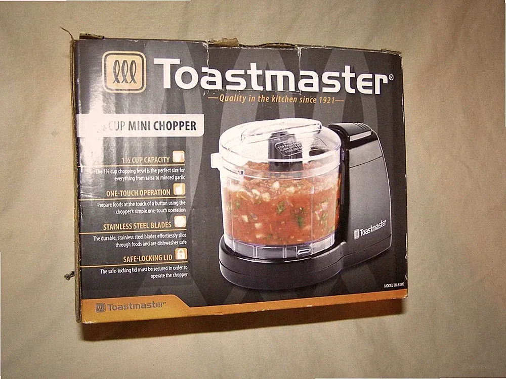 Toastmaster Mini Food Chopper TM-61MC 1.5 Cup Mini Food Processor NEW