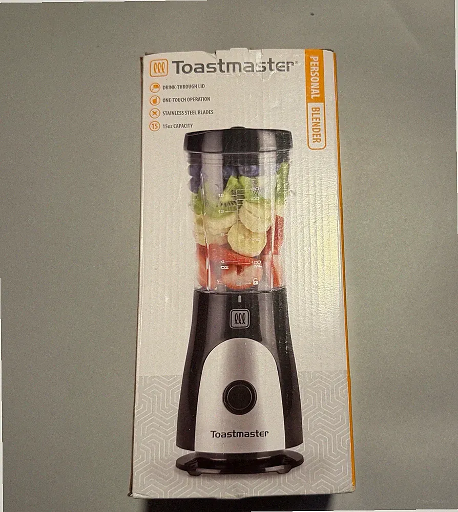 Toastmaster Personal Blender. Great for on the go! Small spaces! New in box.