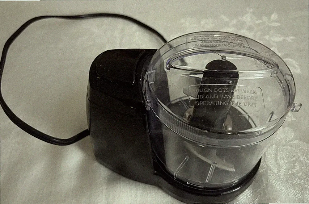 Toastmaster TM-61MC Mini Small portable Food Chopper Processor Motor Base