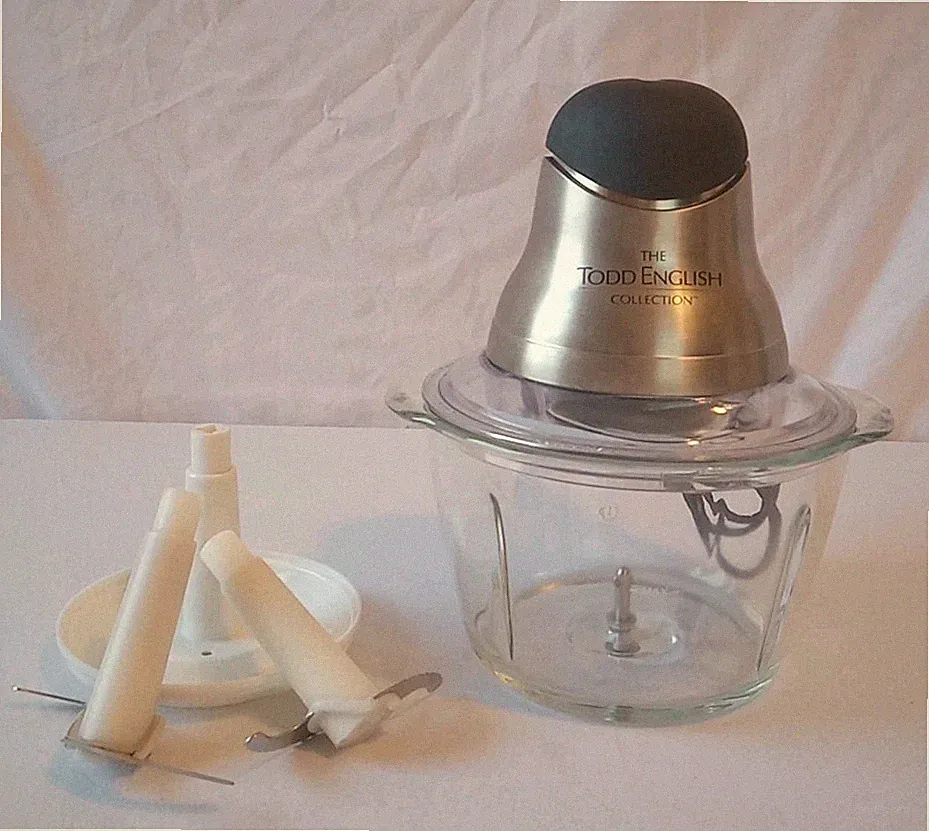 Todd English Collection Electric Food Chopper With 4 Cup Glass Bowl Works
