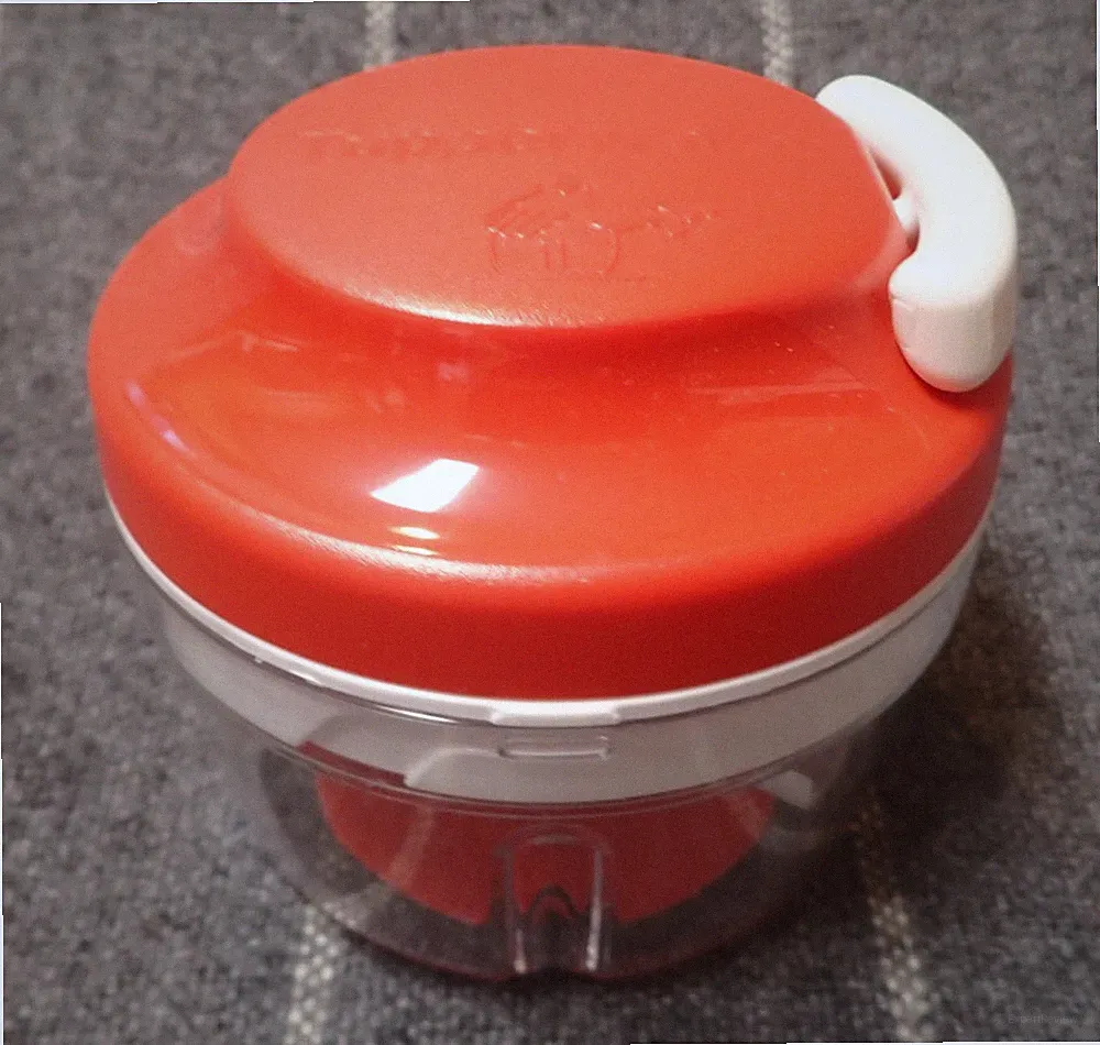 Tupperware Chop N Prep Chef Mini Food Chopper Processor - NEW no box