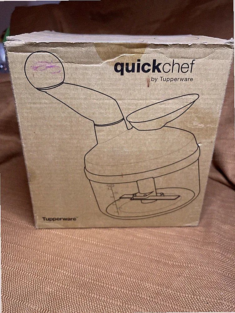 Tupperware Quick Chef Food Processor Chopper Blender Mixer Blue 4 Cups