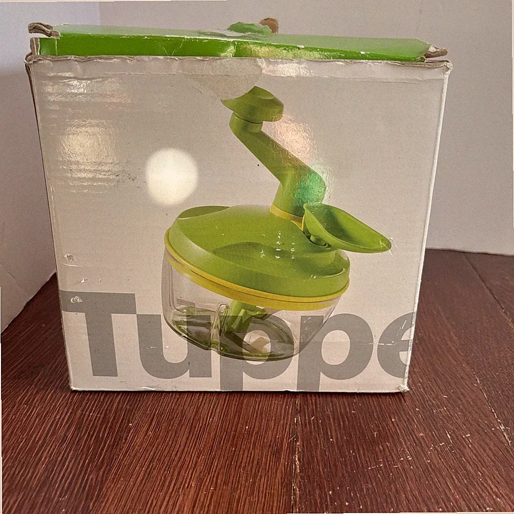 Tupperware Quick Chef Pro System Manual Food Processor #5578B-1 Lime Green UIB