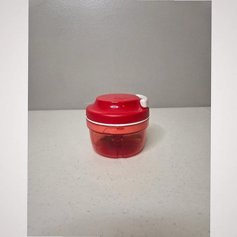 Tupperware Supersonic Chopper Compact Red New Without Box Kitchen Food Prep