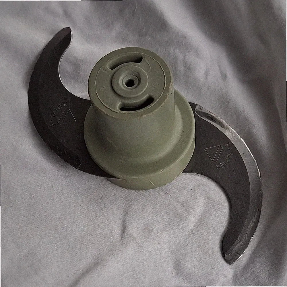 Used R2 Robot Coupe Food Processor Replacement S-Blade Cutter Assembly Blade
