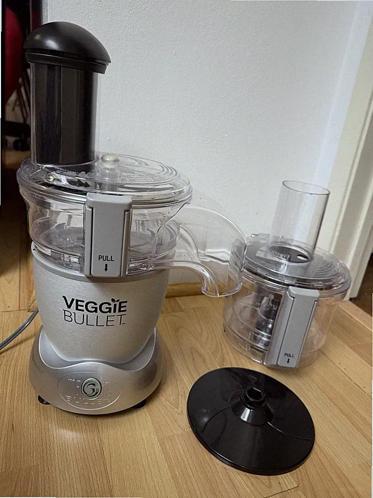 Veggie Bullet 3-in-1 Food Processor Slice Shred Spiralizer