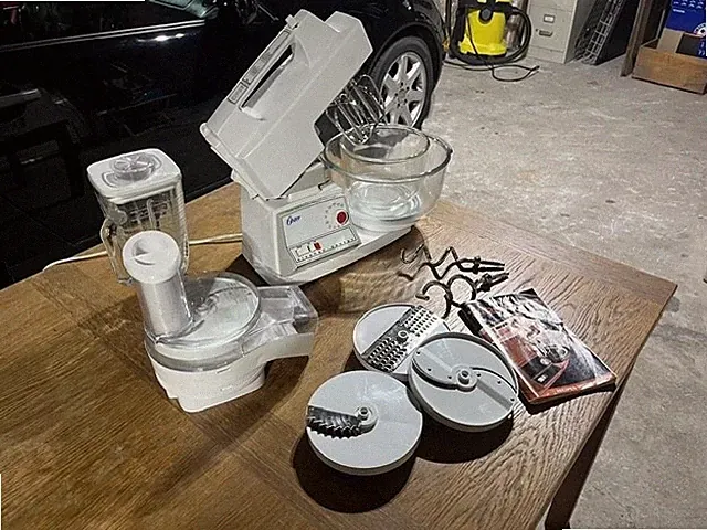 Vintage 1980's Oster Kitchen Center Complete