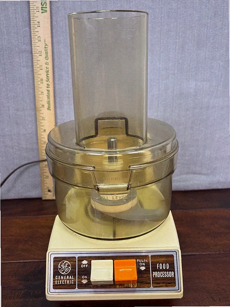 Vintage 70's GE General Electric Food Processor D2FP1-4200 Made In USA Tested