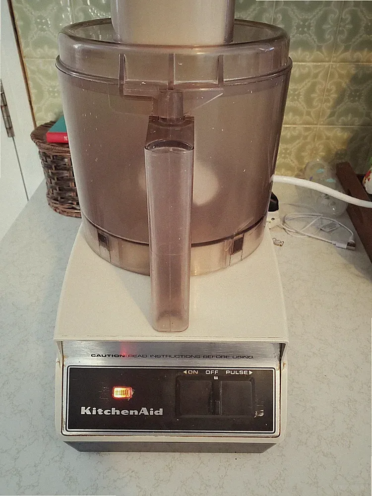 Vintage 80s Kitchenaid Food Processor Hobart Corp Great Working Condition KFP700