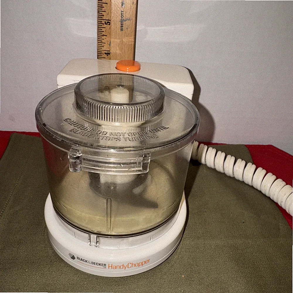 Vintage Black & Decker Handy Chopper Mincer Mini Food Processor HC-20 Tested!