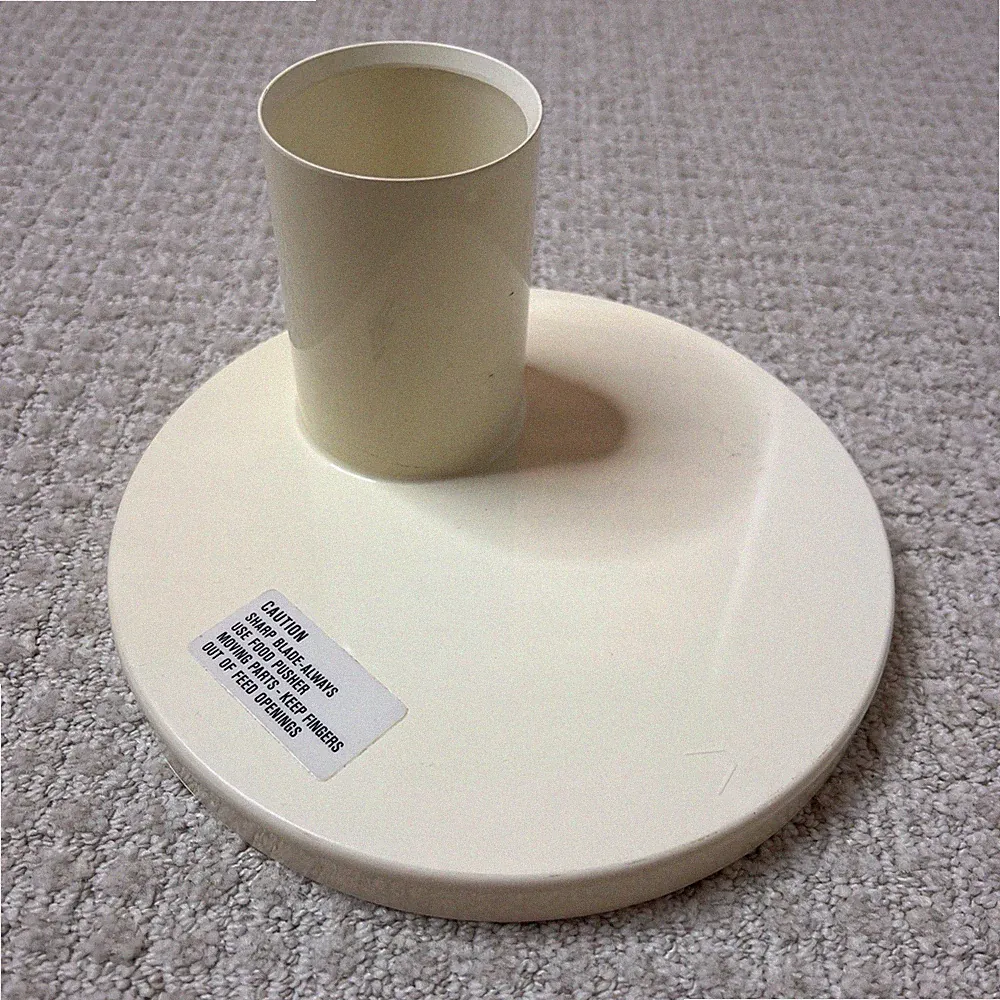 Vintage Bosch UM3 Universal Mixer Food Processor Attachment Chute ONLY