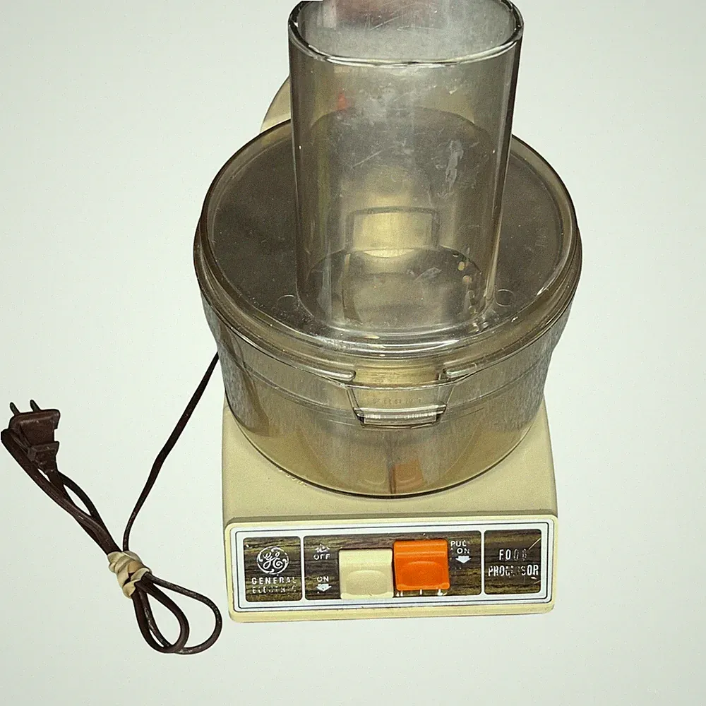 Vintage General Electric GE D1-4200 Food Processor Complete Tested Works USA